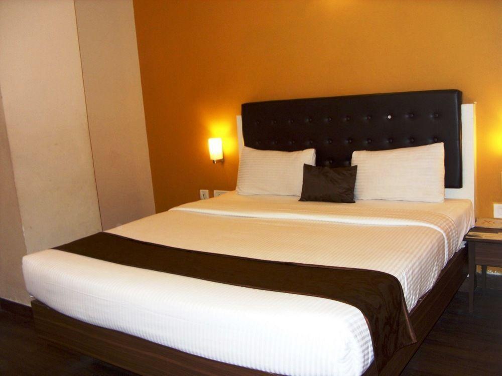 Mango Hotels, Samed Agra Agra  Buitenkant foto