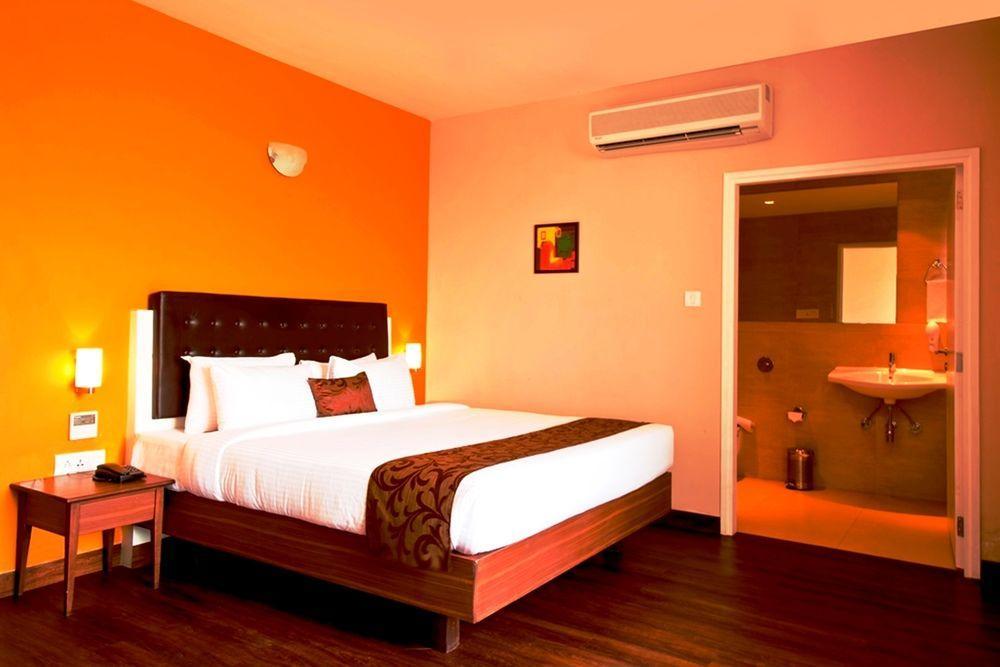 Mango Hotels, Samed Agra Agra  Buitenkant foto
